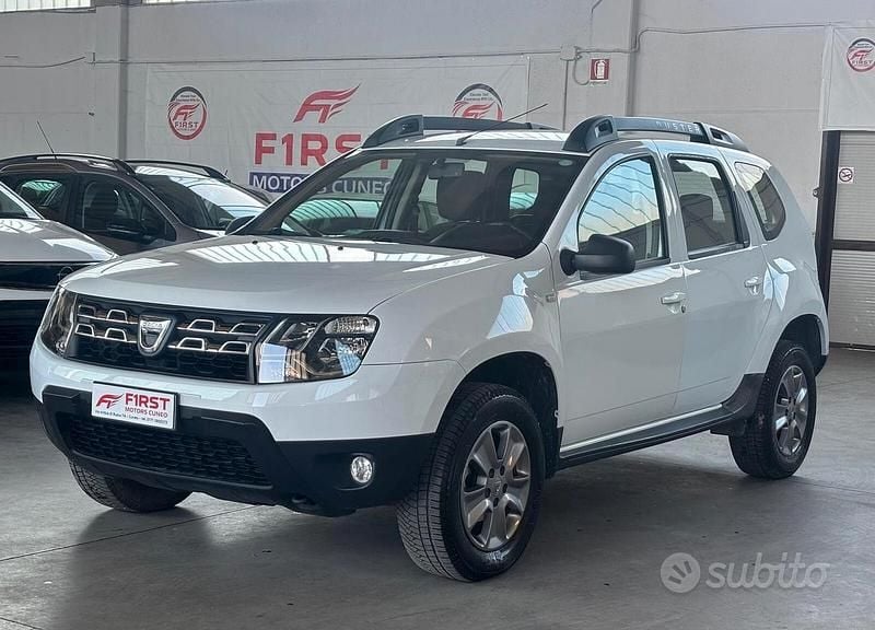 Usata Dacia Duster Ambiance 110 CV (80 kW) 2015 Bianco SUV