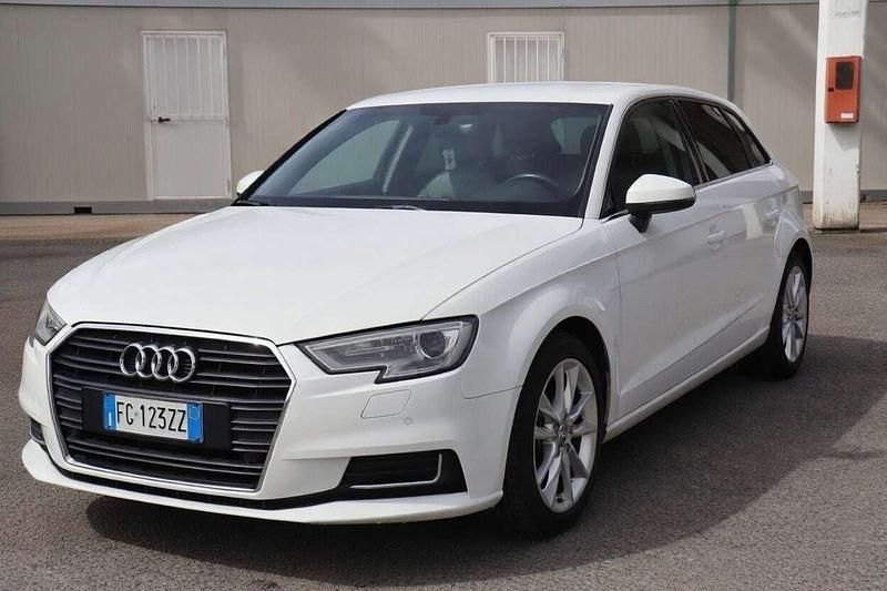 Usata Audi A3 Design 110 CV (80 kW) 2017 Bianco Berlina