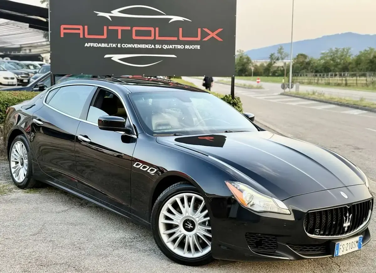 Usata Maserati Quattroporte GranLusso 275 CV (202 kW) 2014 Nero Berlina