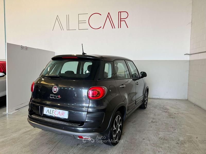 Usata Fiat 500L Cross 95 CV (69 kW) 2019 Grigio moda met. Monovolume