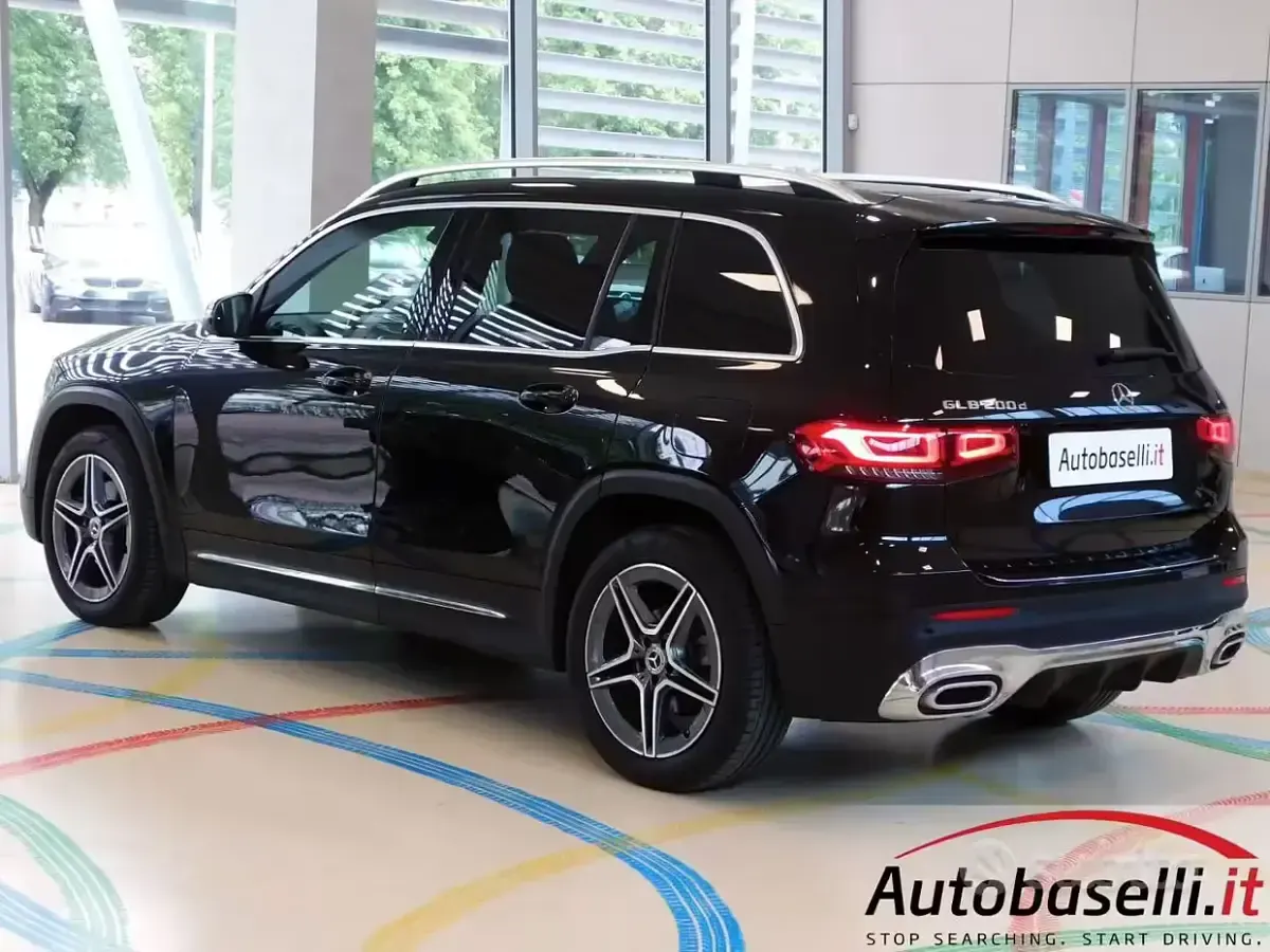Usata Mercedes GLB200 Premium 150 CV (110 kW) 2022 Nero SUV