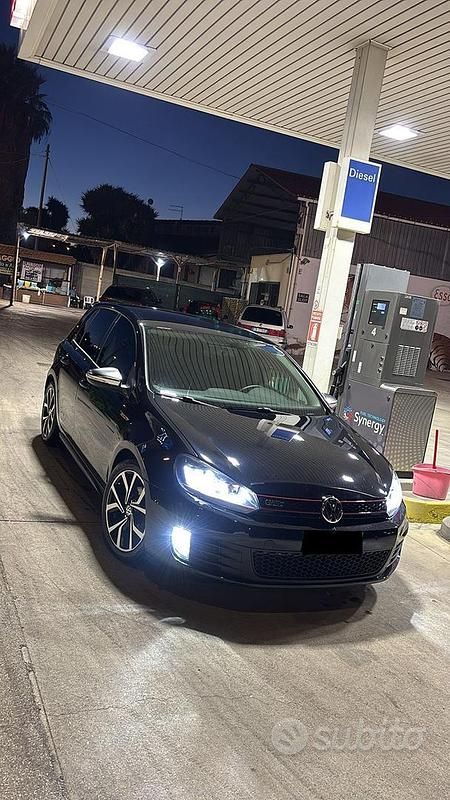 Usata VW Golf VI 110 CV (80 kW) 2010 Nero Utilitaria