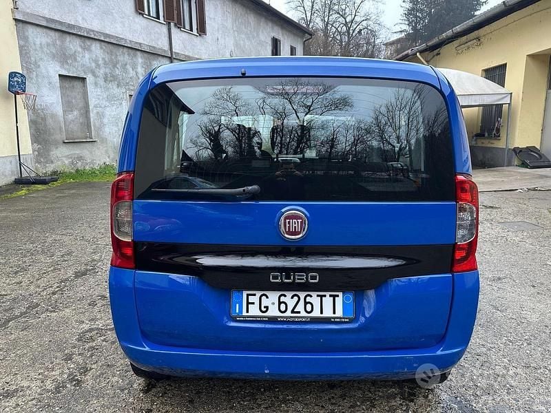 Usata Fiat Qubo Lounge 77 CV (56 kW) 2017 Blu Monovolume