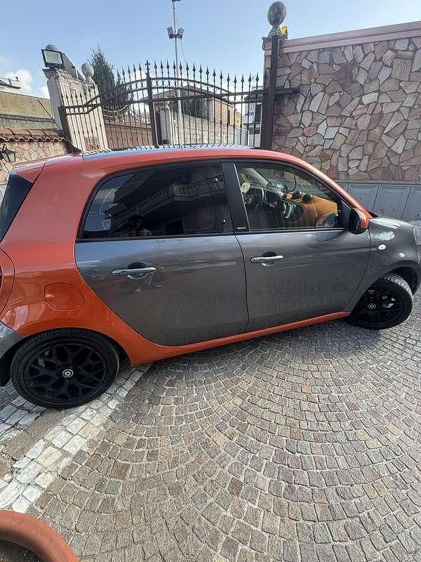 Usata Smart ForFour Passion 71 CV (52 kW) 2015 Utilitaria