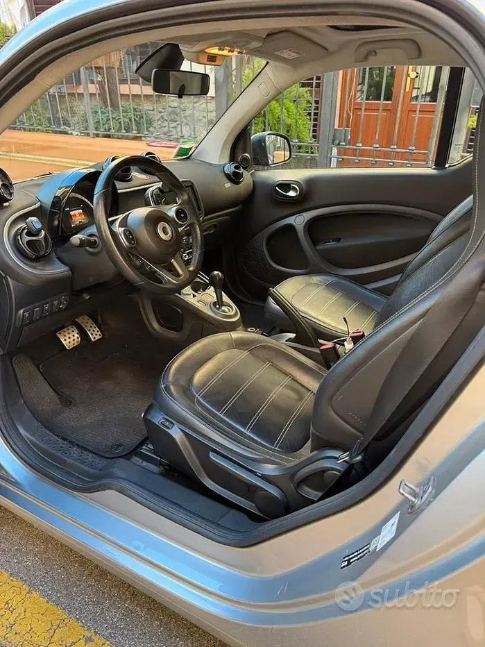 Usata Smart ForTwo Coupé 90 CV (66 kW) 2018 Grigio Coupé