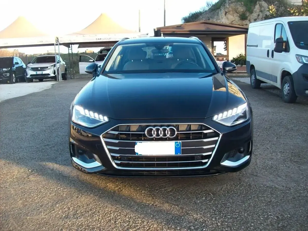 Usata Audi A4 Advanced Plus 163 CV (119 kW) 2022 Nero Station wagon