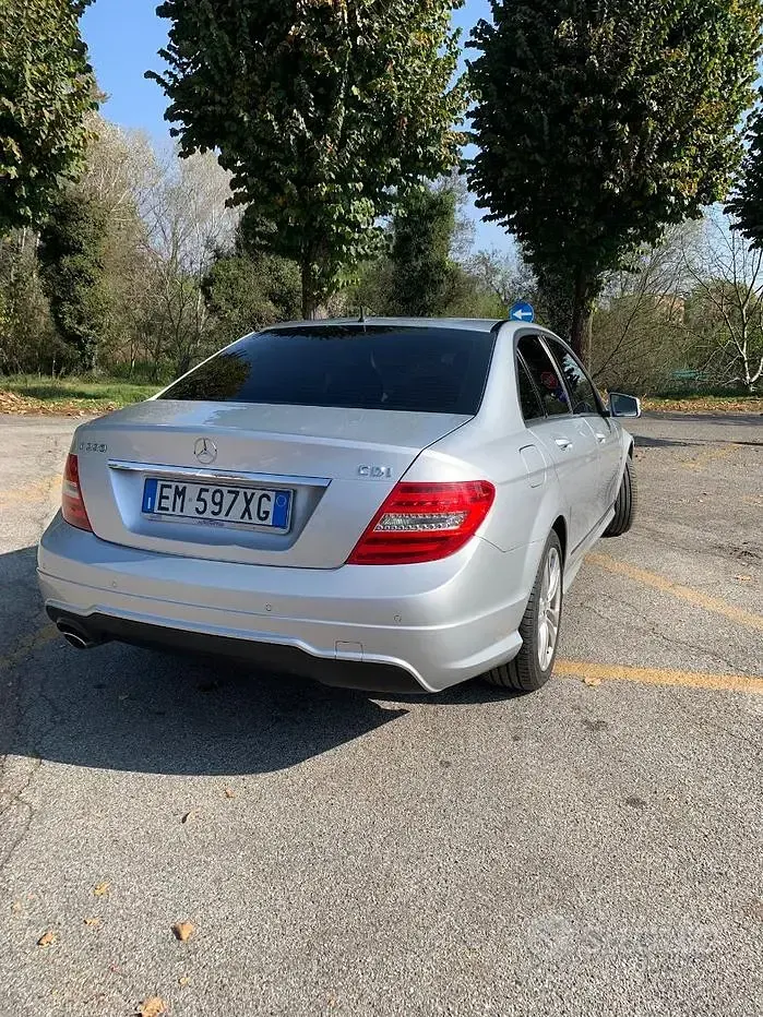 Usata Mercedes C220 170 CV (125 kW) 2012 Berlina