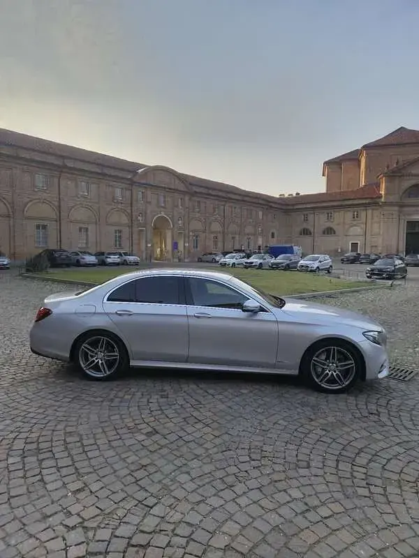 Usata Mercedes E220 Premium Plus 194 CV (142 kW) 2017 Berlina