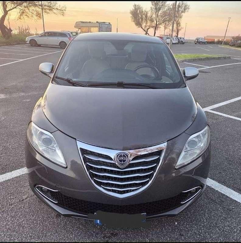 Usata Lancia Ypsilon S 95 CV (69 kW) 2014 Utilitaria