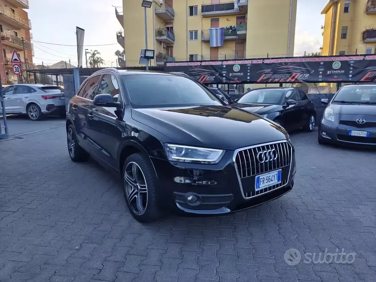 Usata Audi Q3 Advanced Plus 140 CV (102 kW) 2013 Nero SUV