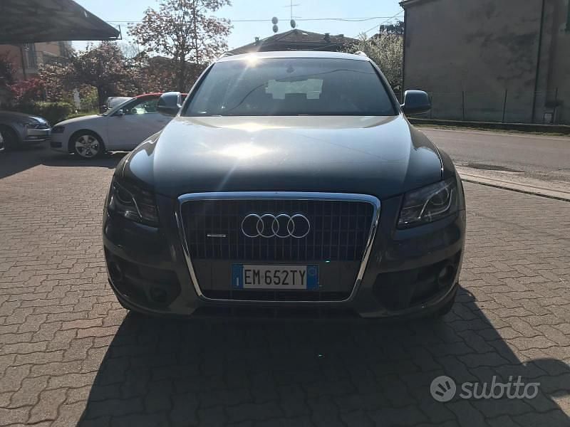 Usata Audi Q5 Advanced Plus 170 CV (125 kW) 2012 Grigio SUV