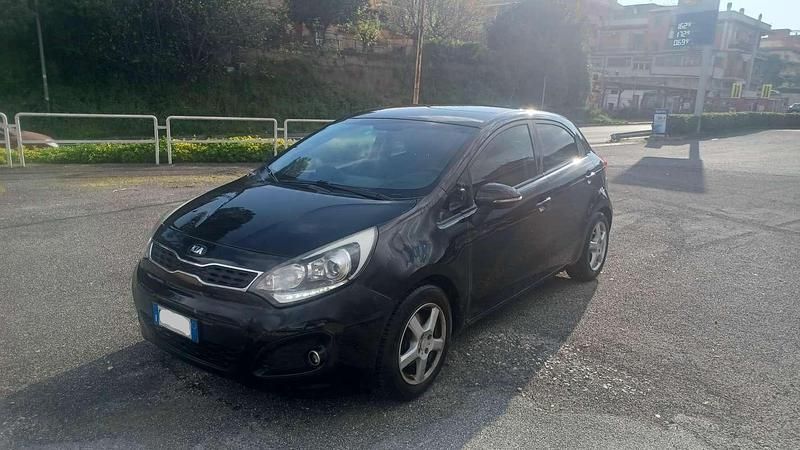 Second-hand Kia Rio 110 CP (80 kW) 2014 Berlinǎ