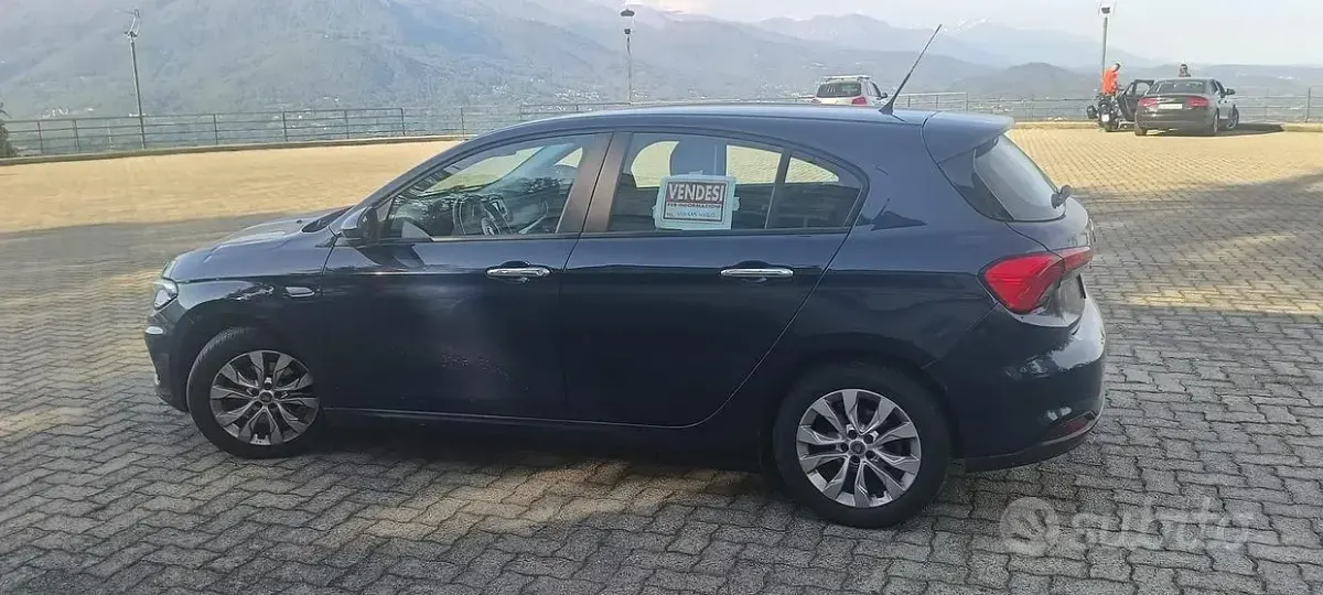 Usata Fiat Tipo 95 CV (69 kW) 2017 Blu Berlina