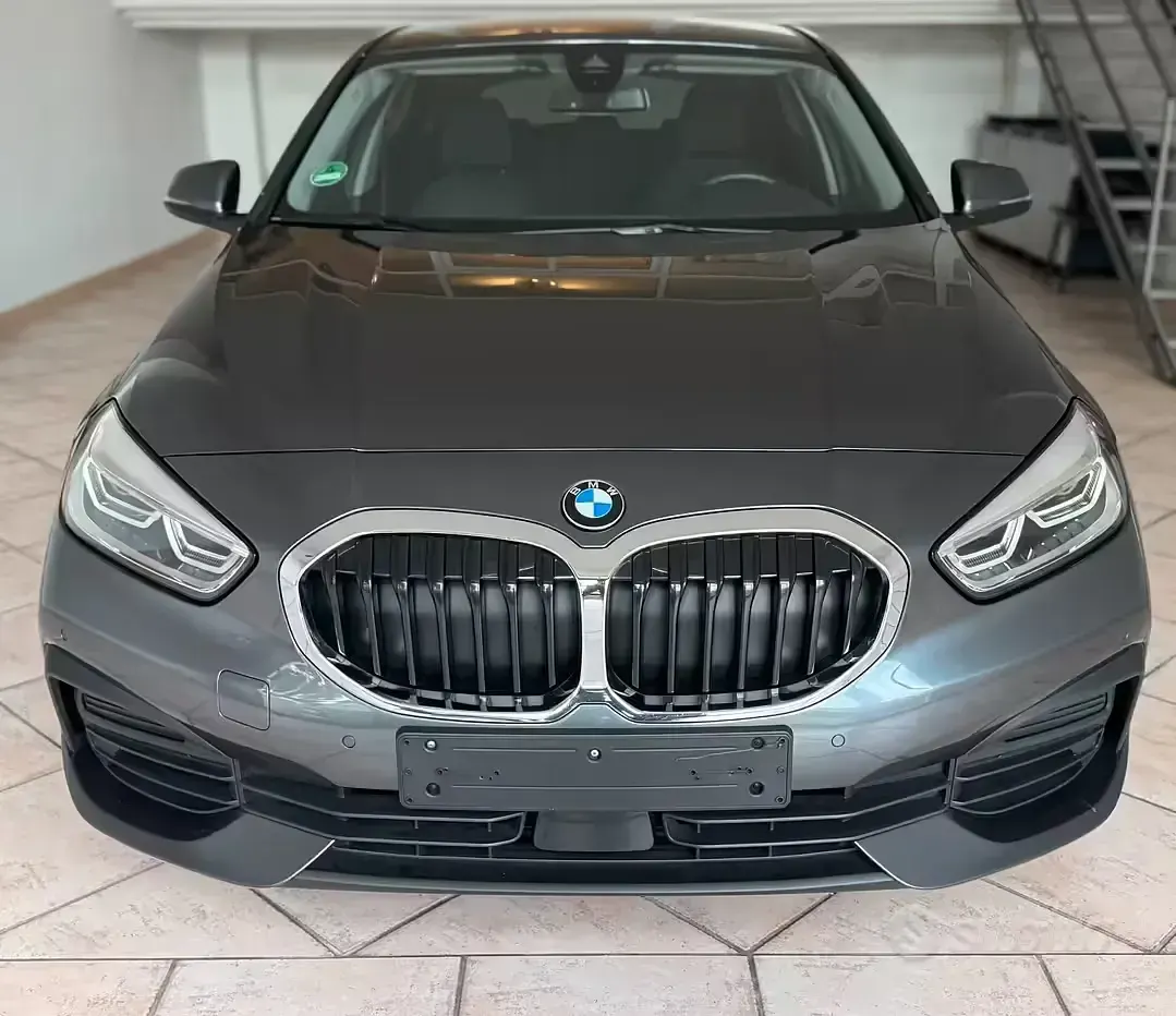 Usata BMW 116 Advantage 116 CV (85 kW) 2020 Grigio Utilitaria