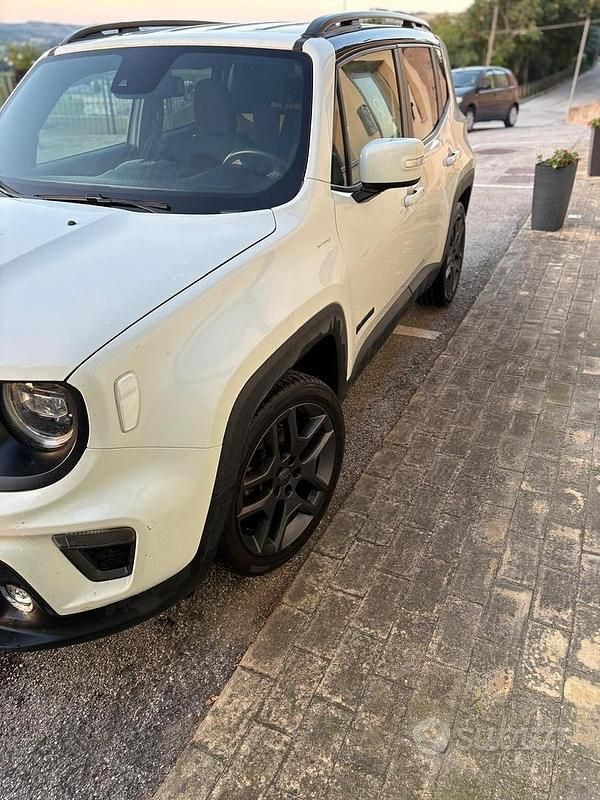 Usata Jeep Renegade 2021 Bianco SUV