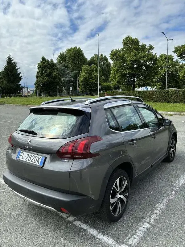 Usata Peugeot 2008 Allure 110 CV (80 kW) 2017 SUV