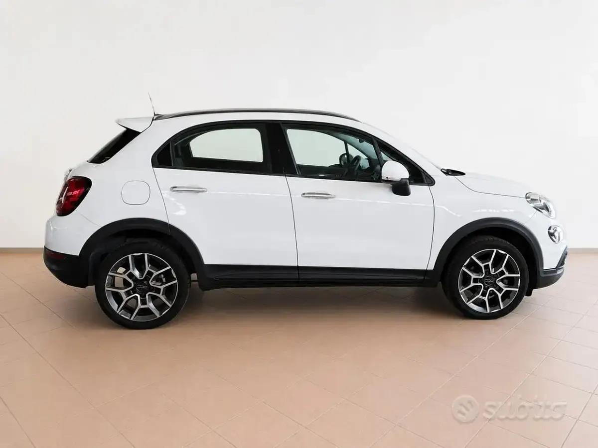 Usata Fiat 500X Cross 150 CV (110 kW) 2021 Bianco SUV
