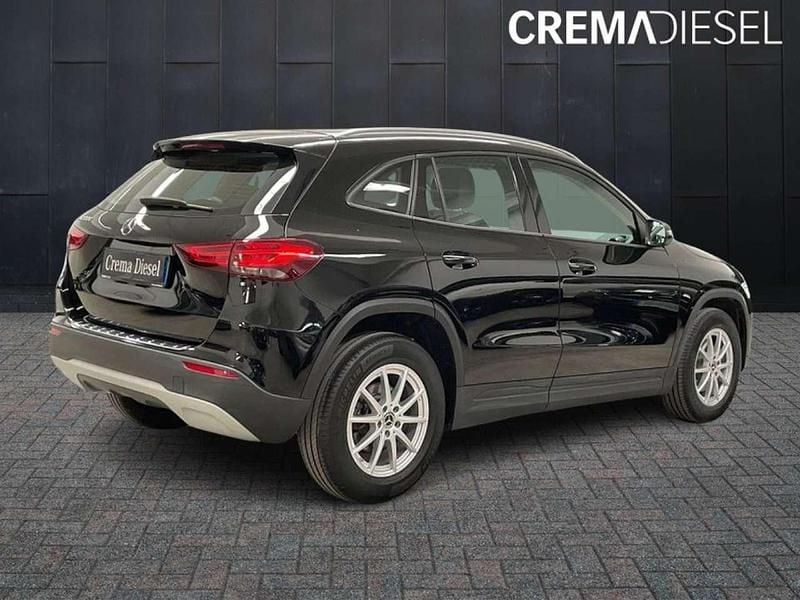 Usata Mercedes GLA200 Business 150 CV (110 kW) 2021 Nero SUV