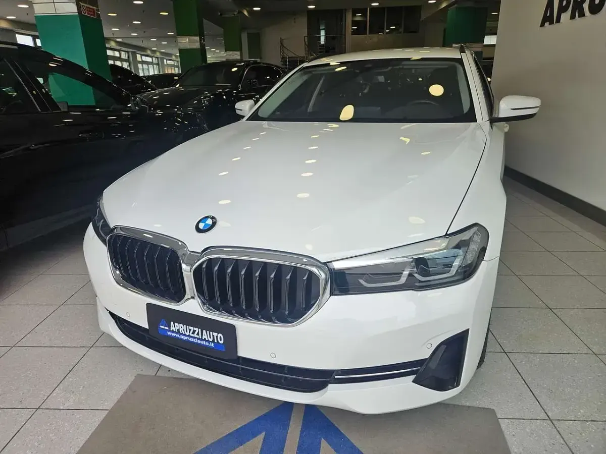 Usata BMW 520 190 CV (139 kW) 2021 Bianco Berlina