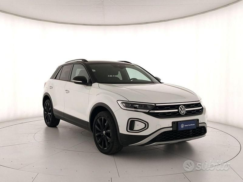 Usata VW T-Roc Style 150 CV (110 kW) 2023 Pure white nero SUV