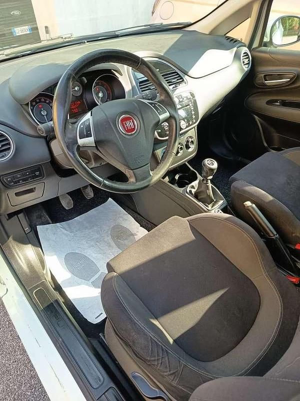 Usata Fiat Punto Evo Lounge 77 CV (56 kW) 2014 Bianco Utilitaria