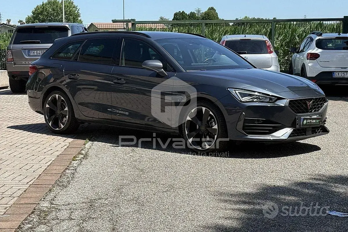 Usata Cupra Leon 150 CV (110 kW) 2024 Grigio Station wagon