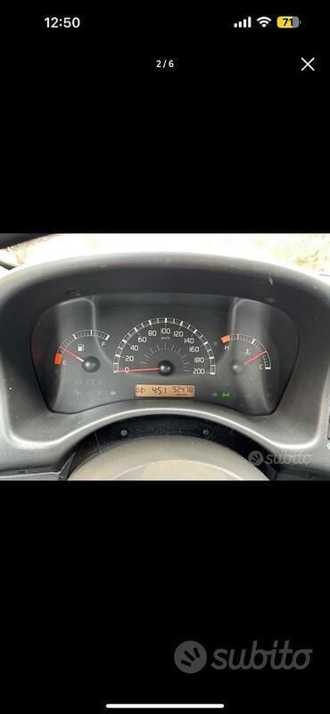 Usata Fiat Punto 80 CV (58 kW) 2004 Utilitaria