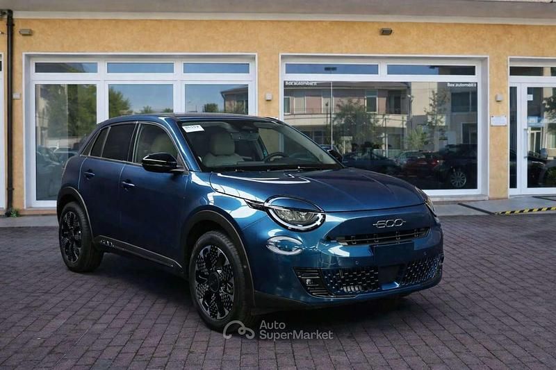 Usata Fiat 600 La Prima 101 CV (74 kW) 2025 Other SUV