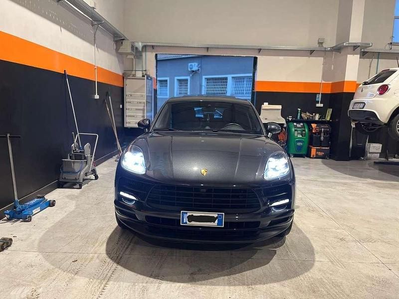 Usata Porsche Macan S 354 CV (260 kW) 2021 Grigio SUV
