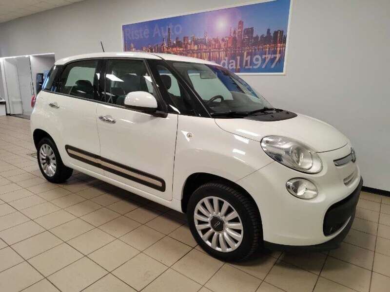Bianco Usata 2014 Fiat 500L Pop Star Monovolume | 9500 € (Molto cara) - Immagine 1/4