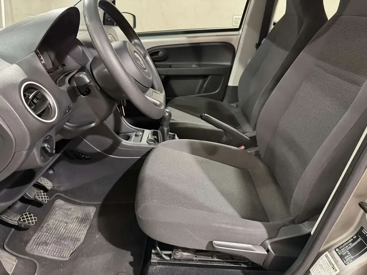Usata VW up! 60 CV (44 kW) 2013 Grigio Utilitaria