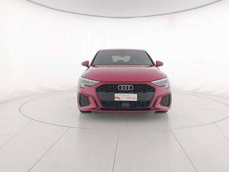 Gebraucht Audi A3 S-Line 150 PS (110 kW) 2022 Rot Limousine