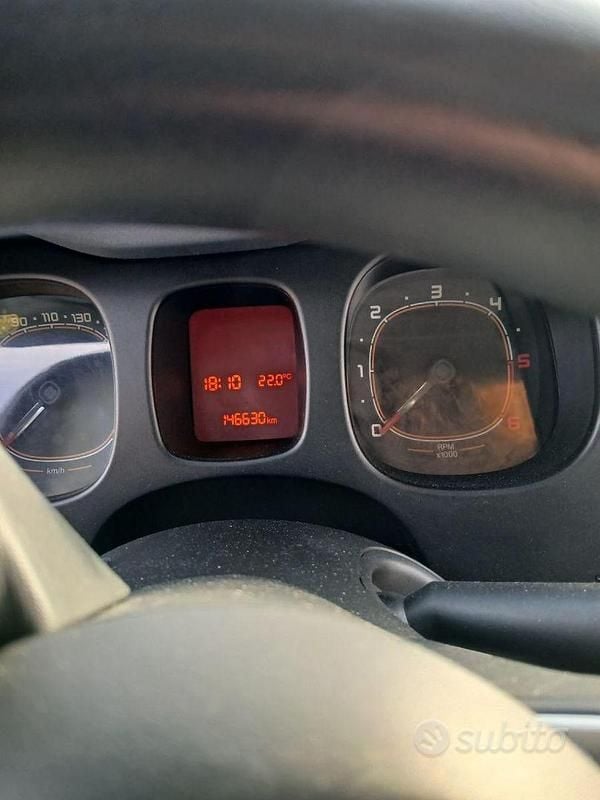 Usata Fiat Panda 69 CV (50 kW) 2017 Blu Utilitaria