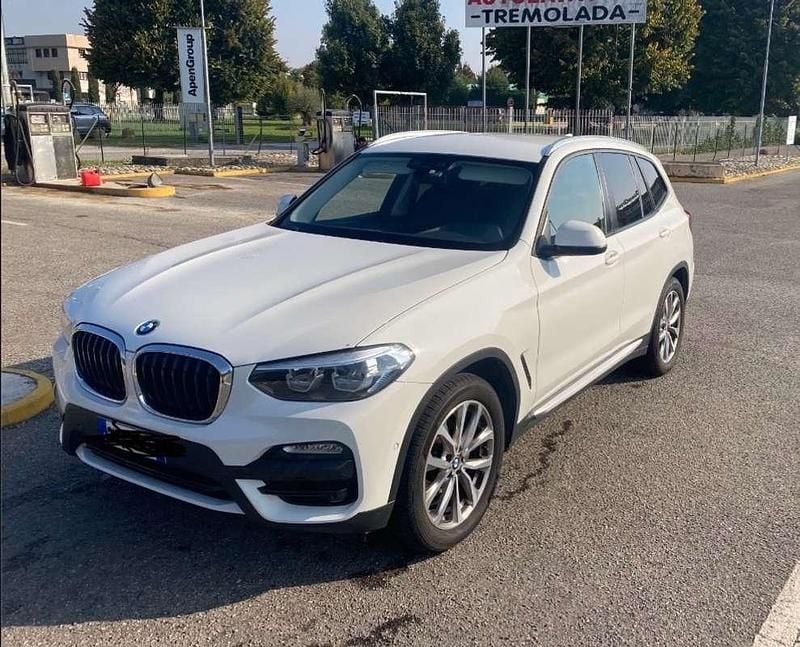 Usata BMW X3 Efficient Dynamics 190 CV (139 kW) 2019 Bianco SUV