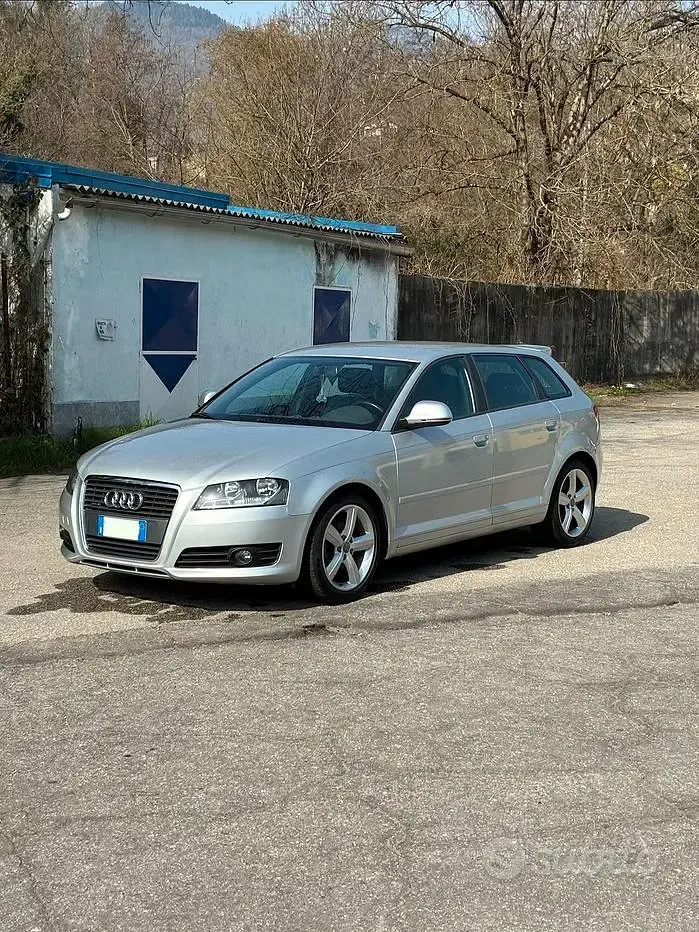 Usata Audi A3 Sportback Ambition 200 CV (147 kW) 2009 Grigio Utilitaria