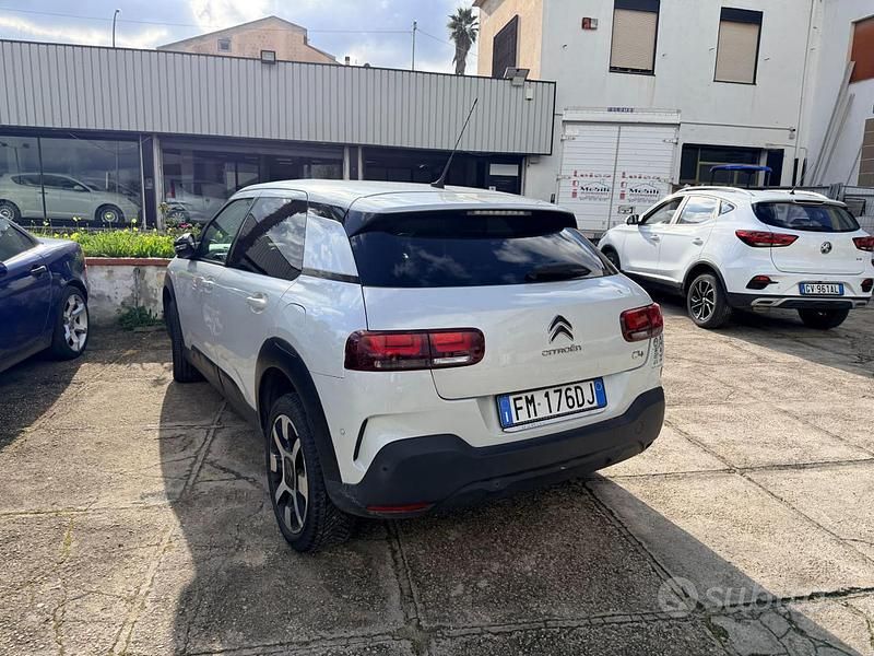 Usata Citroën C4 Feel 99 CV (72 kW) 2018 Bianco Berlina