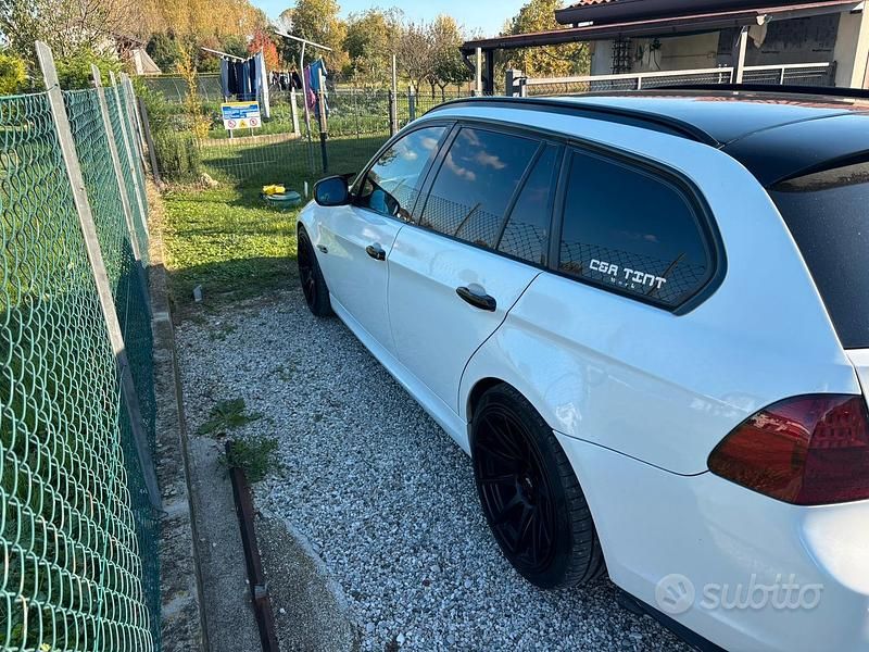 Usata BMW 320 M Sport 177 CV (130 kW) 2010 Station wagon