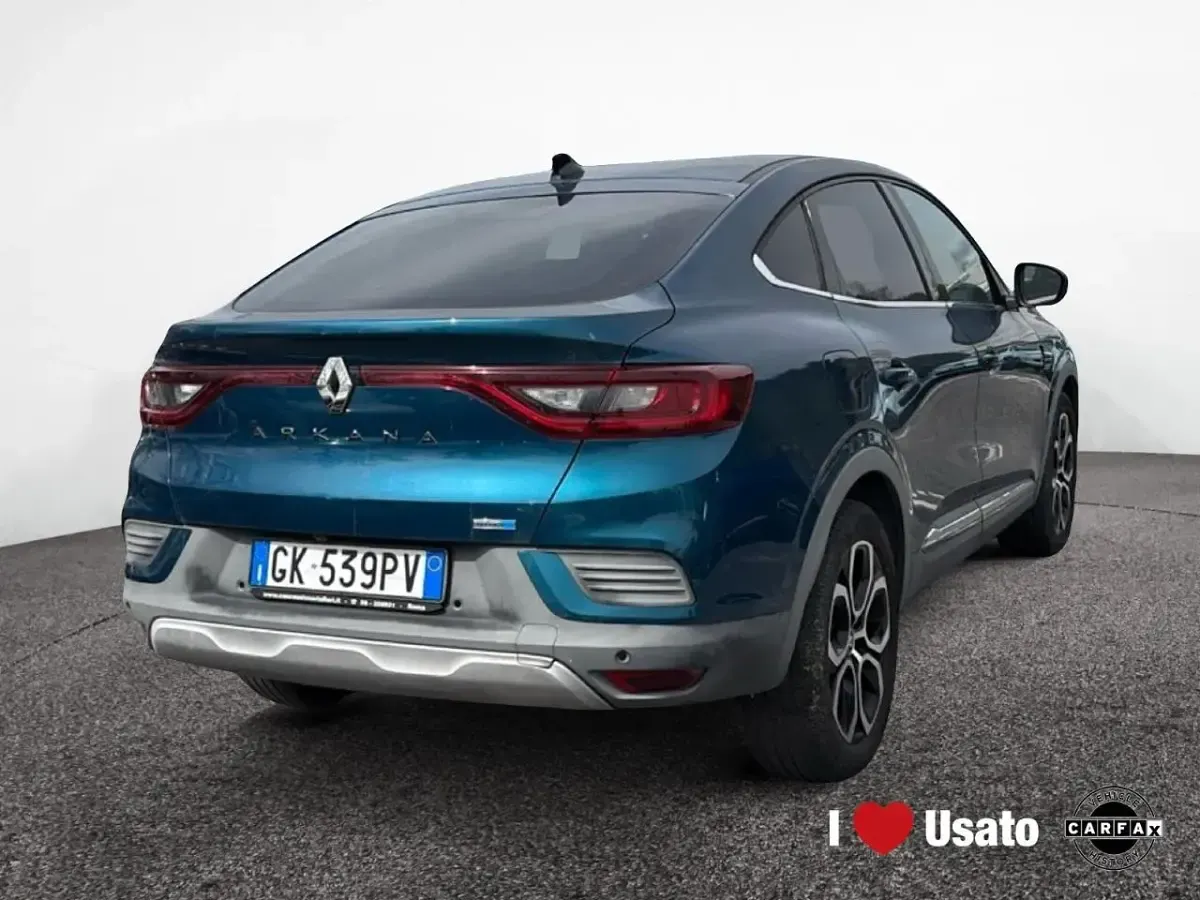 Usata Renault Clio Intens 143 CV (105 kW) 2022 Blu Utilitaria