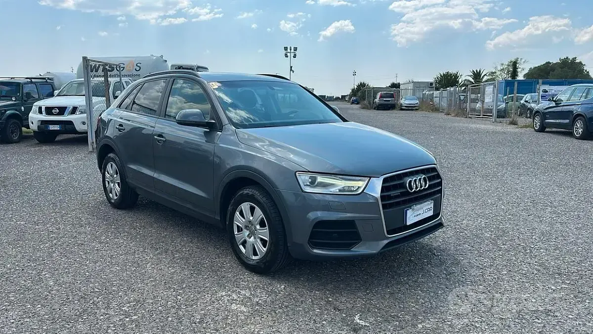 Usata Audi Q3 150 CV (110 kW) 2016 Grigio SUV