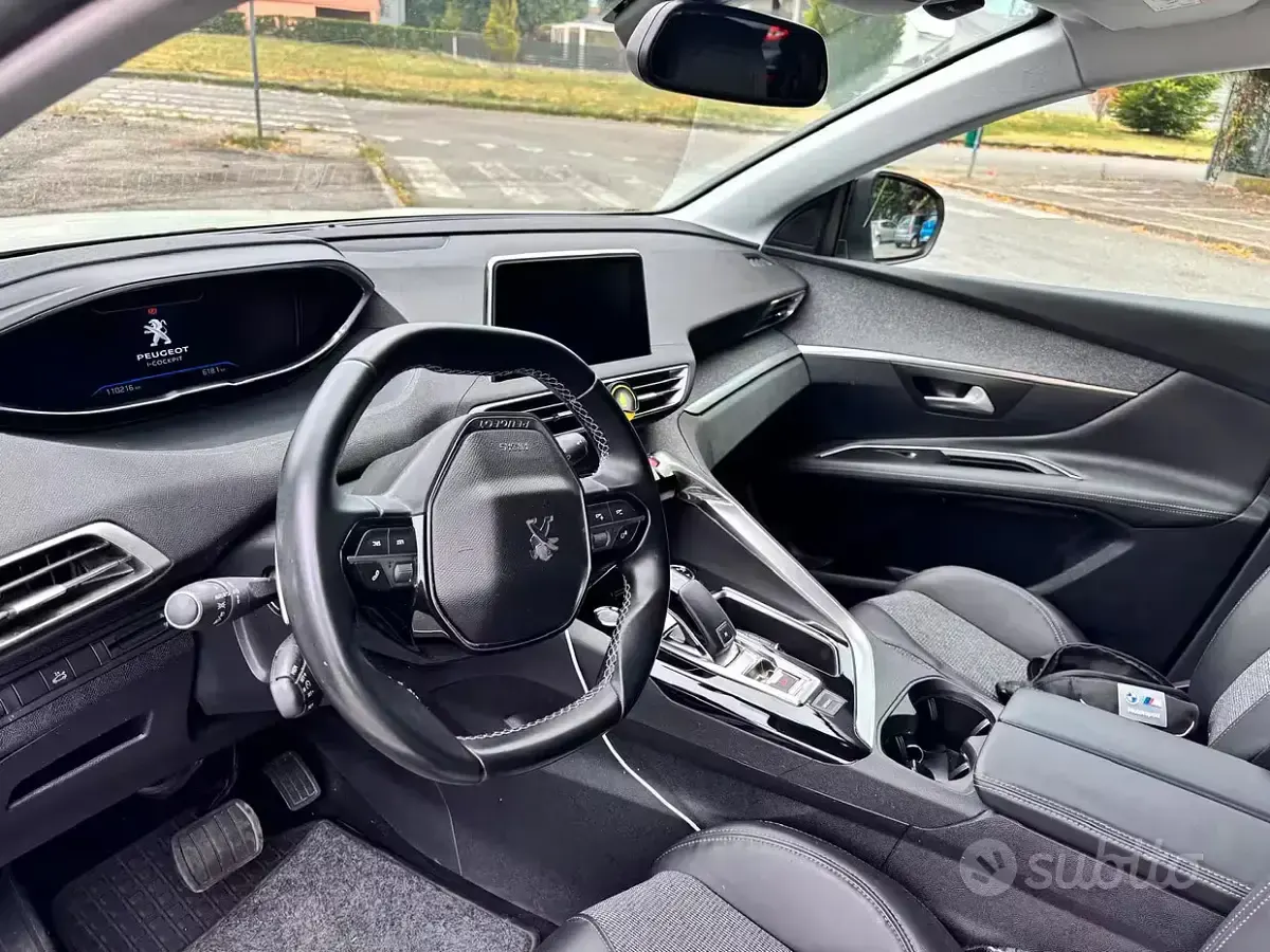 Usata Peugeot 3008 GT-line 131 CV (96 kW) 2018 Bianco SUV