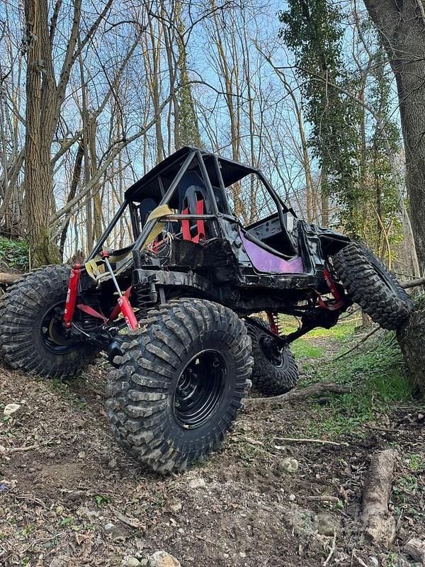 Nuova Suzuki Samurai 2025 SUV