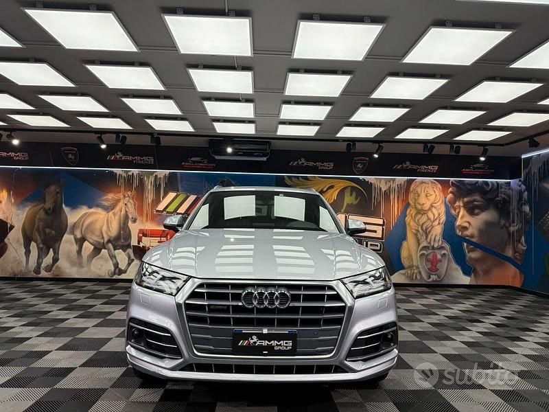 Usata Audi Q5 S-line plus 190 CV (139 kW) 2019 Grigio SUV