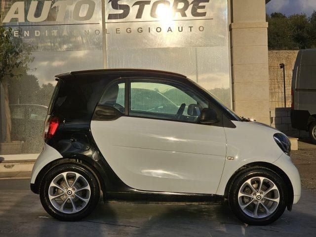 Usata Smart ForTwo Coupé Passion 71 CV (52 kW) 2017 Bianco Coupé