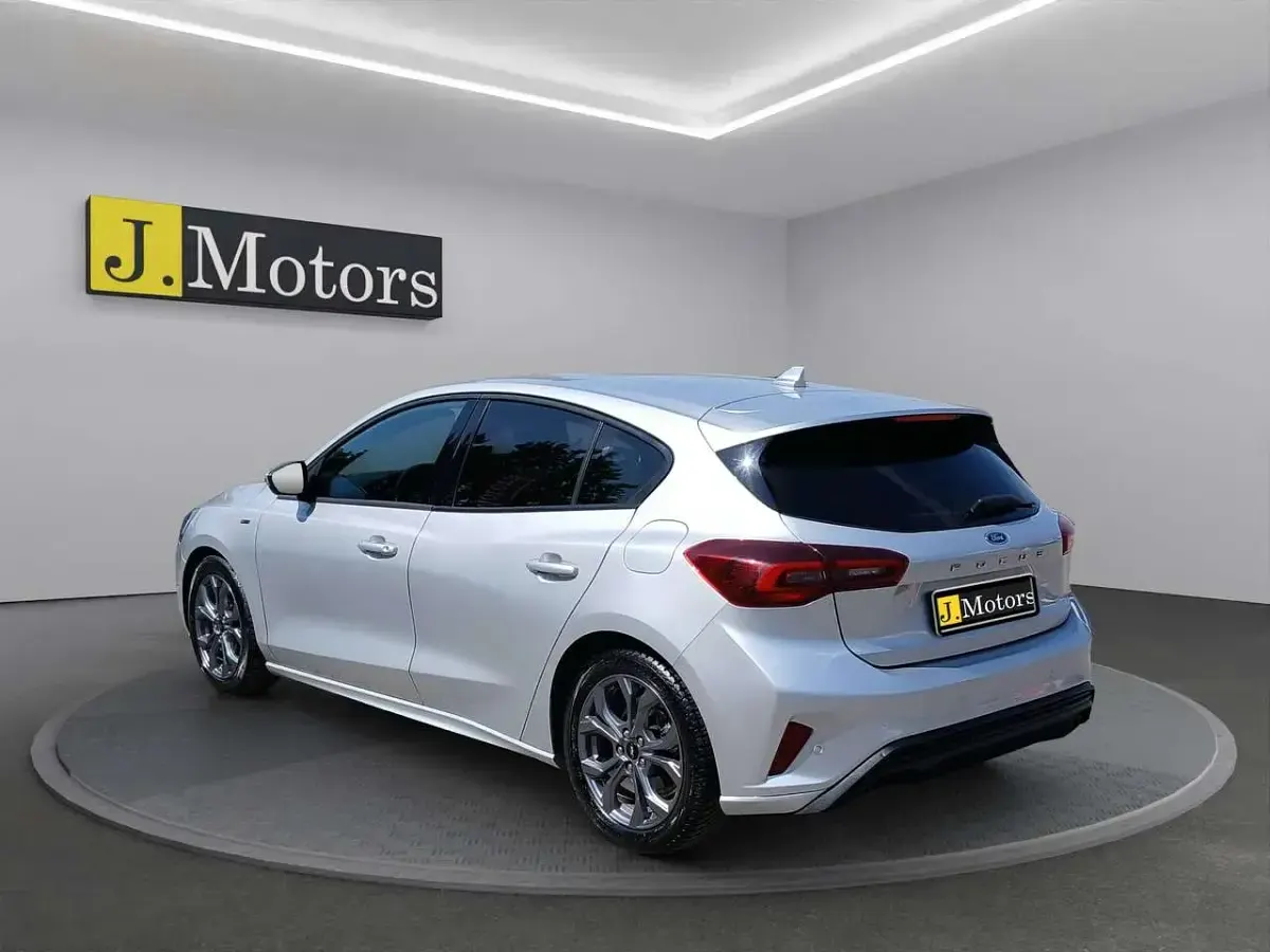 Usata Ford Focus ST-Line 125 CV (91 kW) 2024 Argento Berlina