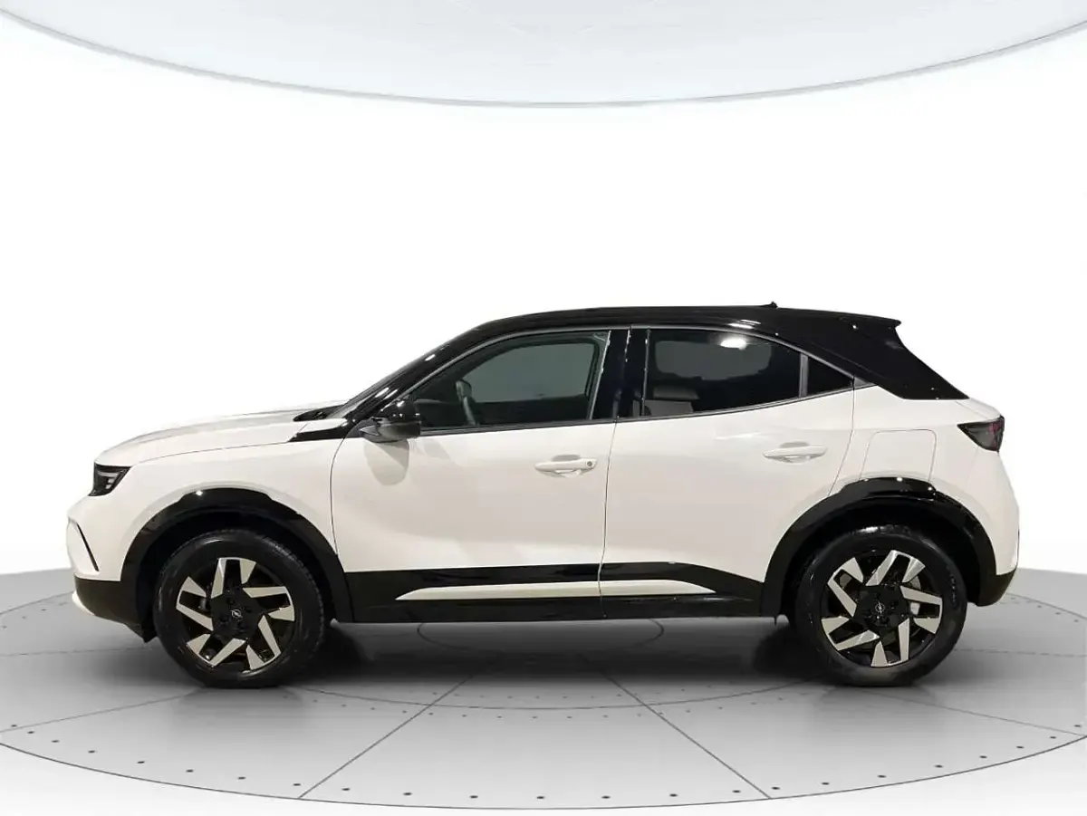 Usata Opel Mokka 131 CV (96 kW) 2025 Bianco SUV