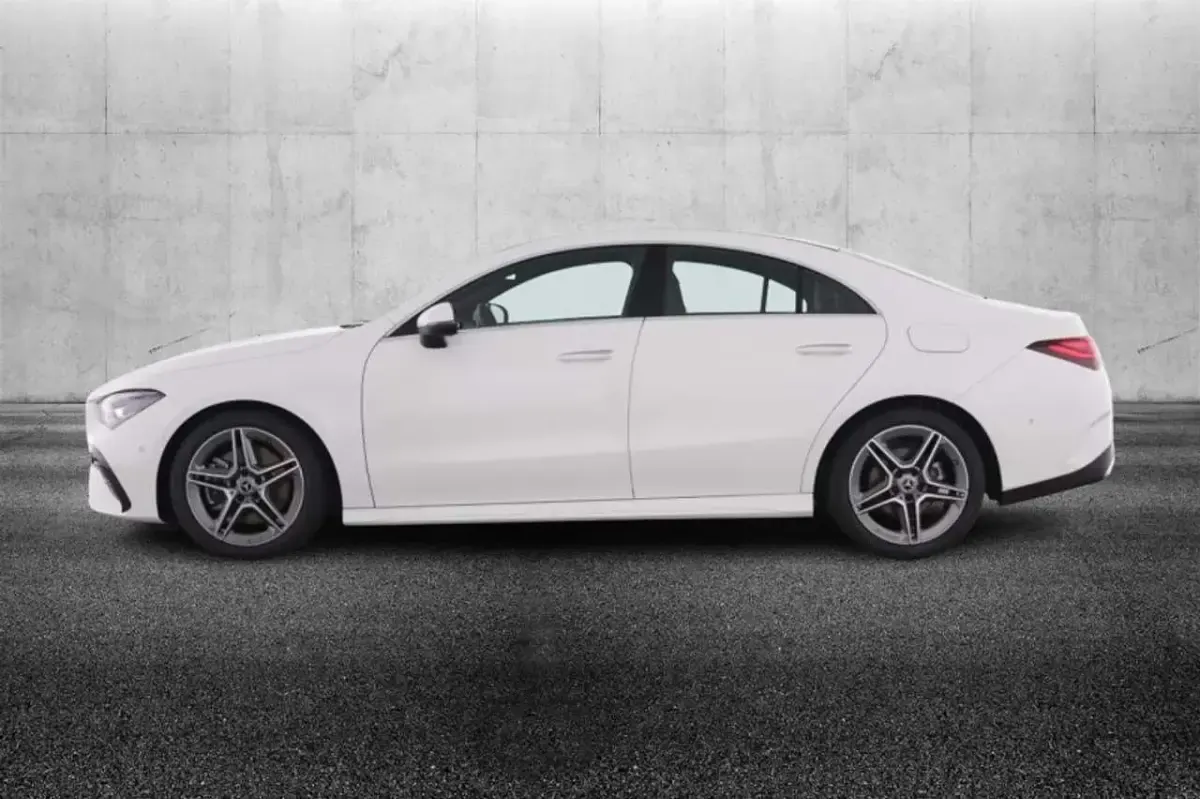 Usata Mercedes CLA200 Advanced Plus 163 CV (119 kW) 2025 Bianco Berlina