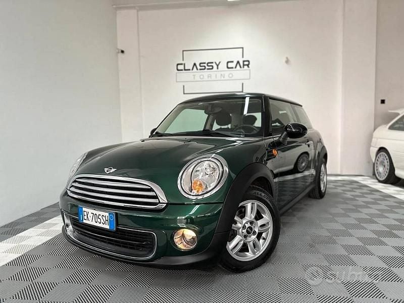 Usata Mini ONE 75 CV (55 kW) 2011 Verde Utilitaria