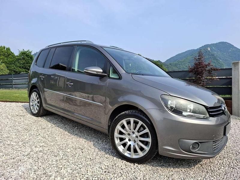 Grigio Usata 2011 VW Touran Highline Monovolume | 7000 € (Super prezzo) - Immagine 1/4