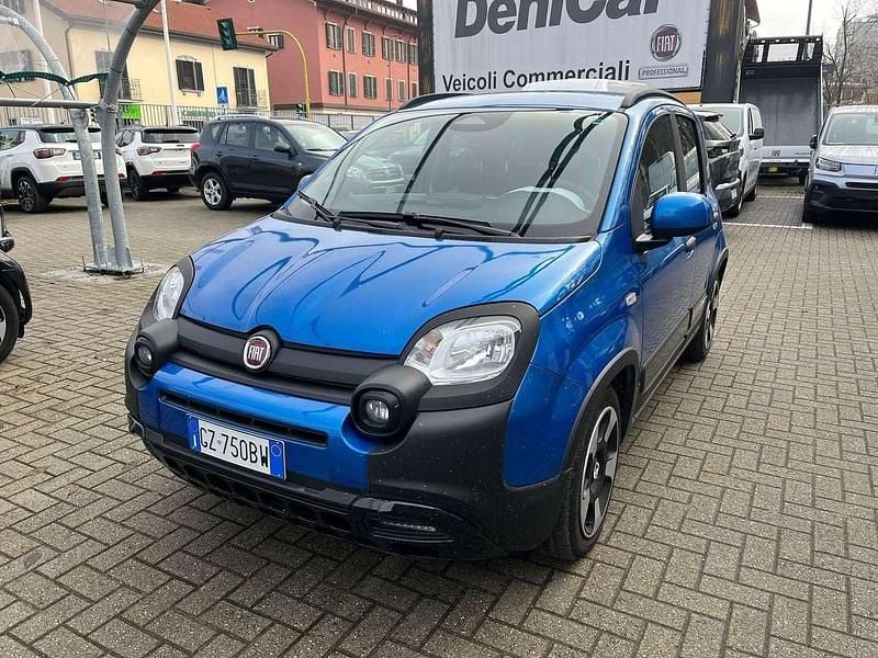 Usata Fiat Panda Cross Cross 69 CV (50 kW) 2025 Utilitaria