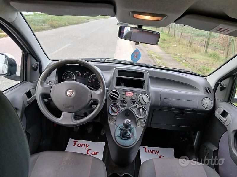 Begagnad Fiat Panda Dynamic 59 HK (43 kW) 2010 Svart Sedan